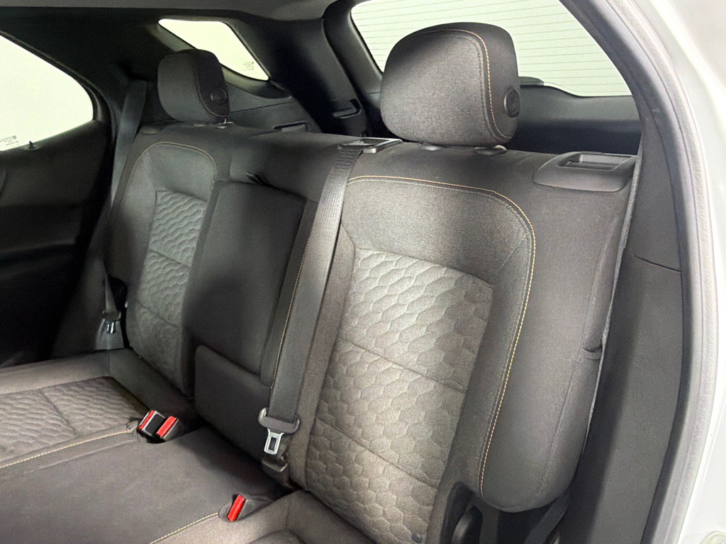 2019 Chevrolet Equinox Image 16