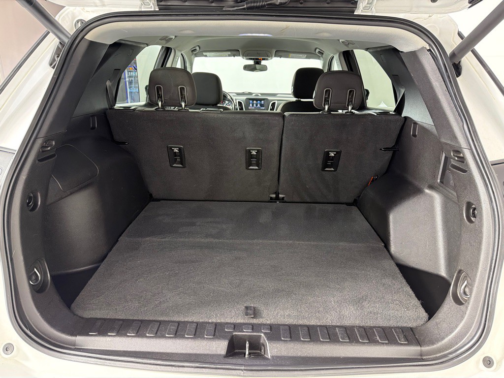 2019 Chevrolet Equinox Image 17