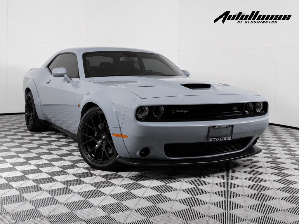 2020 Dodge Challenger Image 1