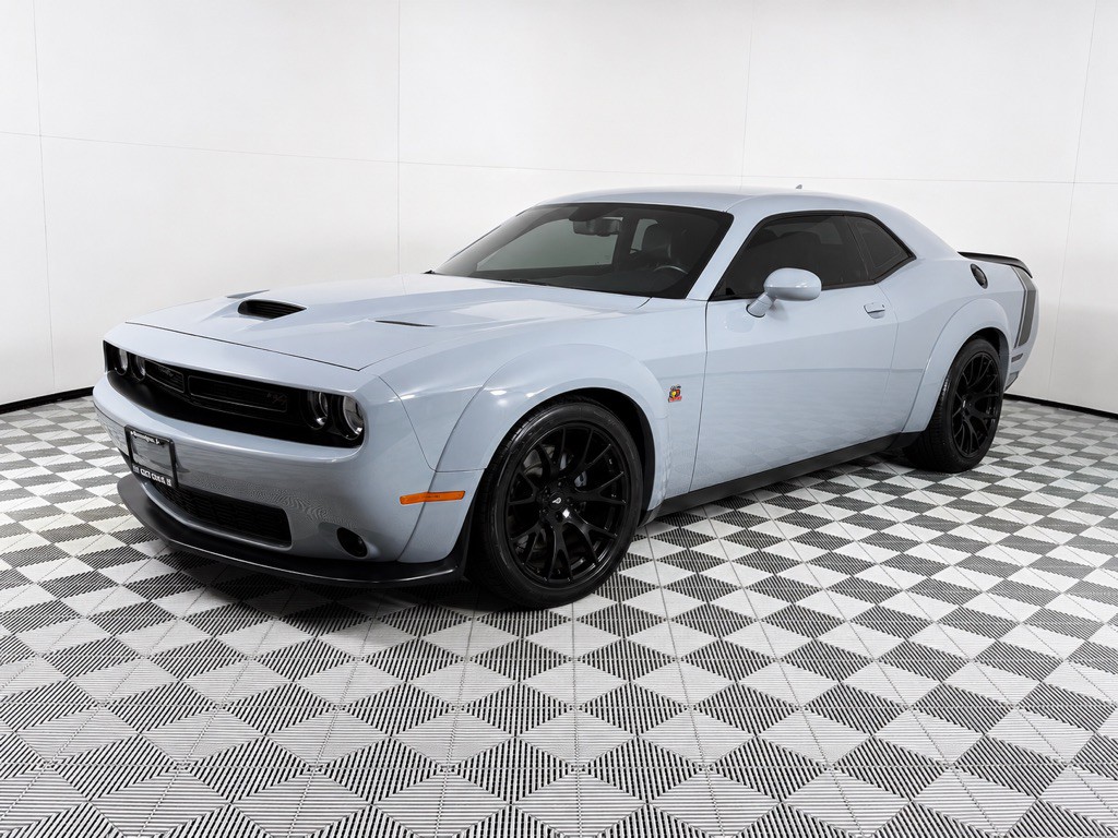 2020 Dodge Challenger Image 10