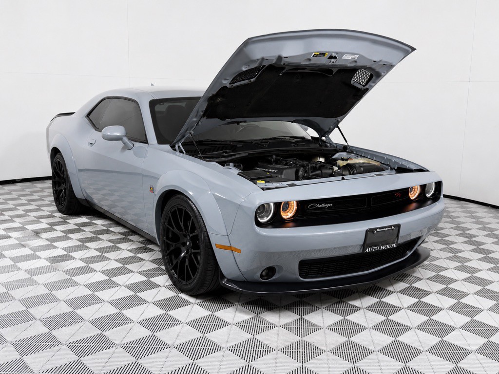 2020 Dodge Challenger Image 11