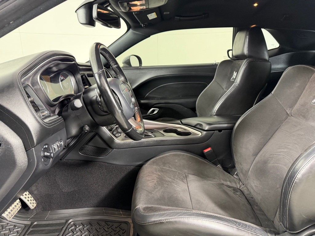 2020 Dodge Challenger Image 12