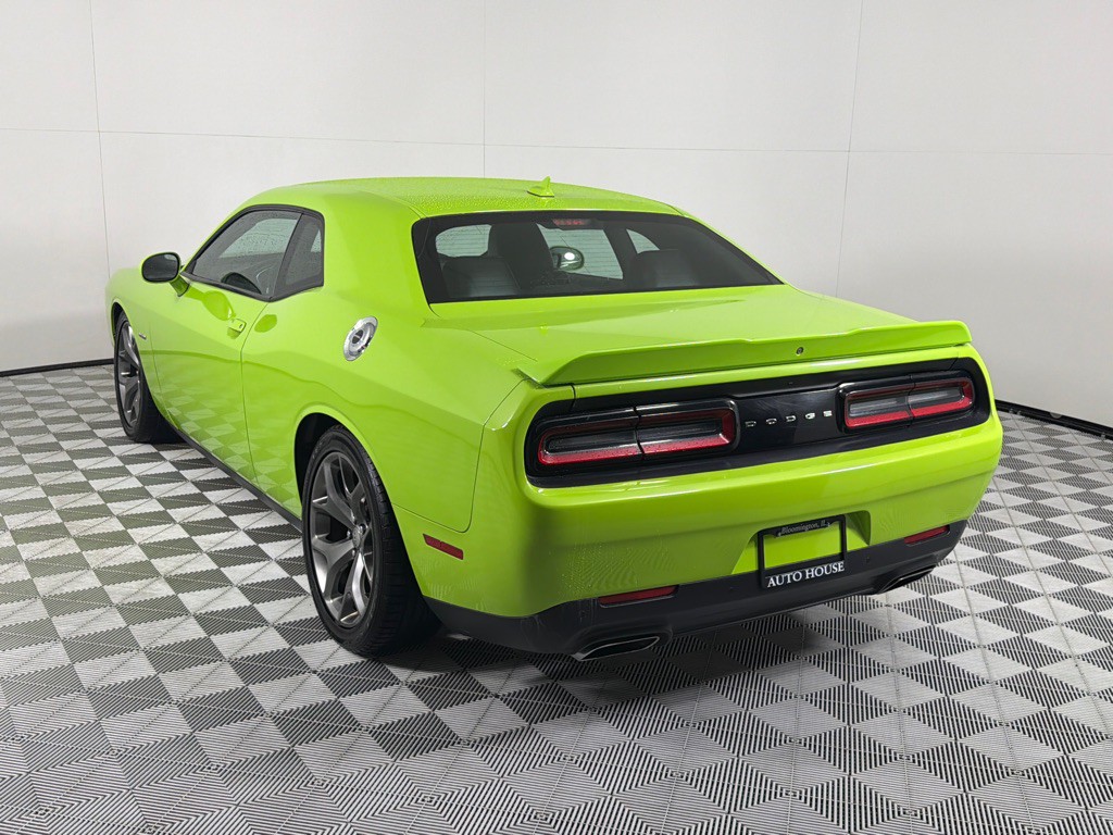 2015 Dodge Challenger Image 7