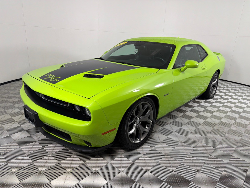2015 Dodge Challenger Image 9