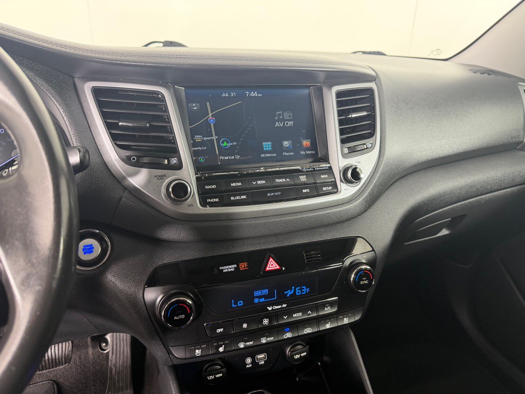 2016 Hyundai Tucson Image 14