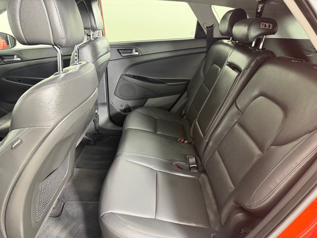 2016 Hyundai Tucson Image 19