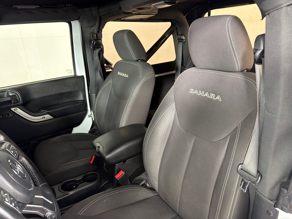 2017 Jeep Wrangler Image 13