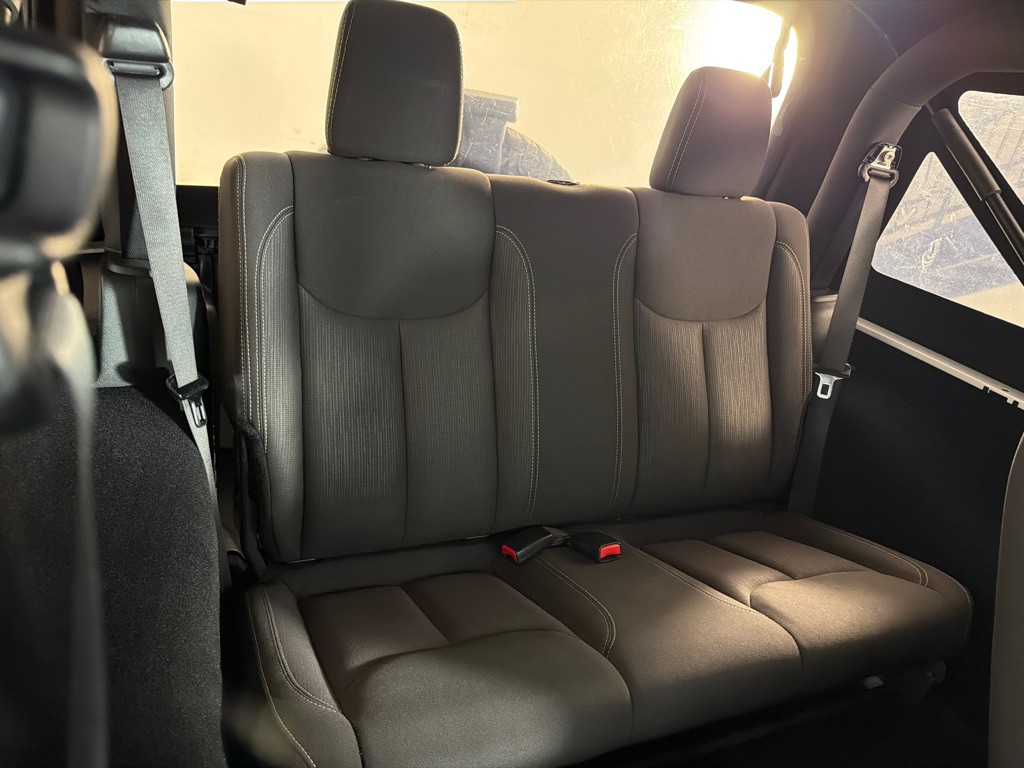2017 Jeep Wrangler Image 19