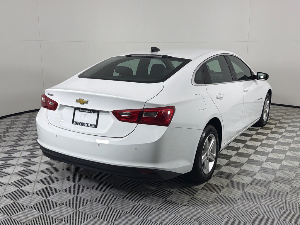 2023 Chevrolet Malibu Image 5