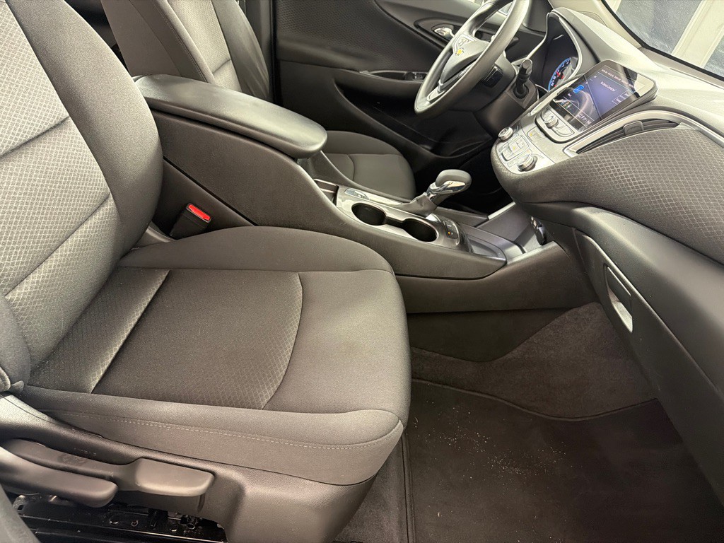 2023 Chevrolet Malibu Image 22