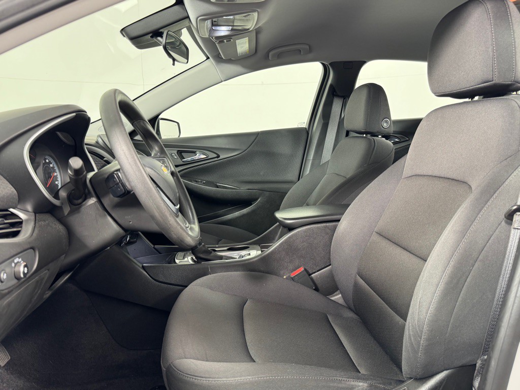 2023 Chevrolet Malibu Image 11