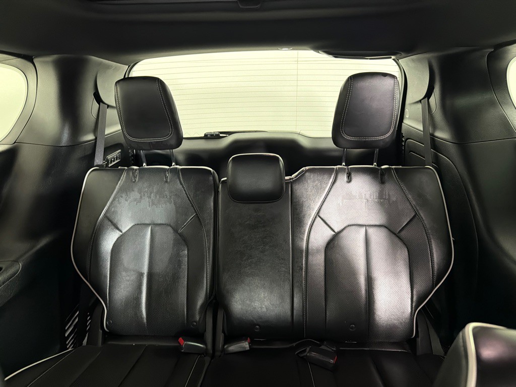 2018 Chrysler Pacifica Image 22
