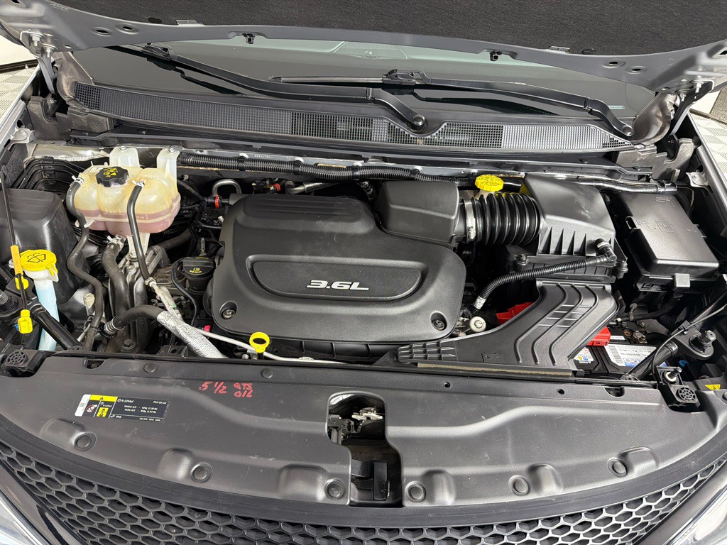 2018 Chrysler Pacifica Image 30