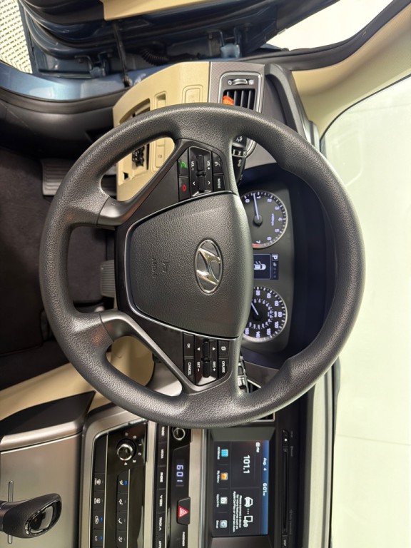 2017 Hyundai Sonata Image 12