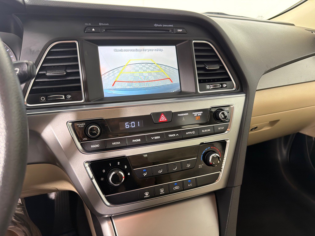 2017 Hyundai Sonata Image 14