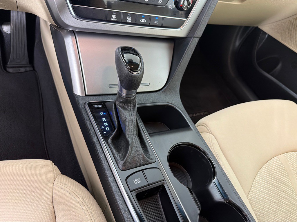 2017 Hyundai Sonata Image 15