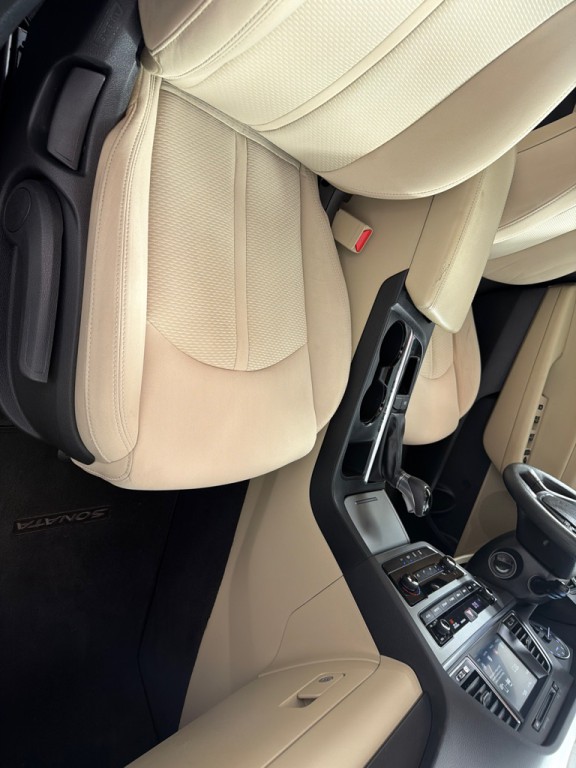 2017 Hyundai Sonata Image 20