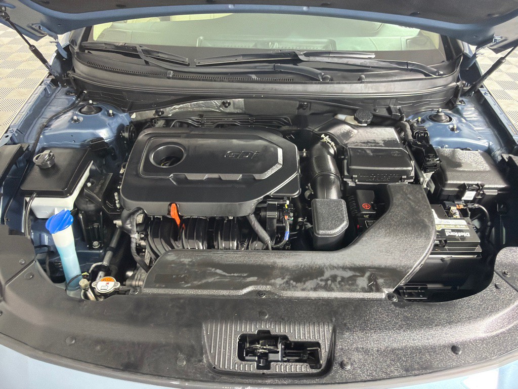 2017 Hyundai Sonata Image 23