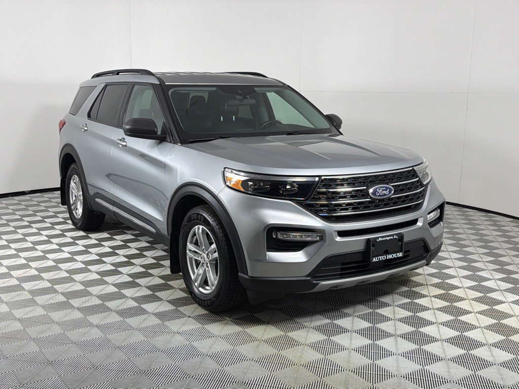 2023 Ford Explorer Image 3