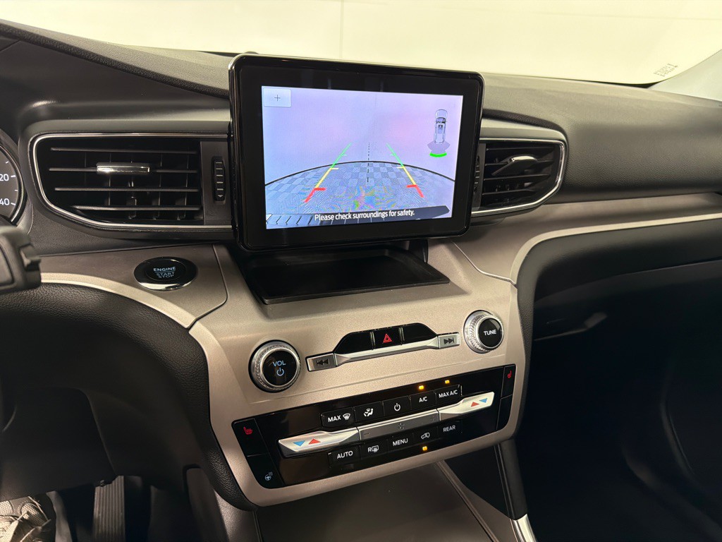 2023 Ford Explorer Image 13