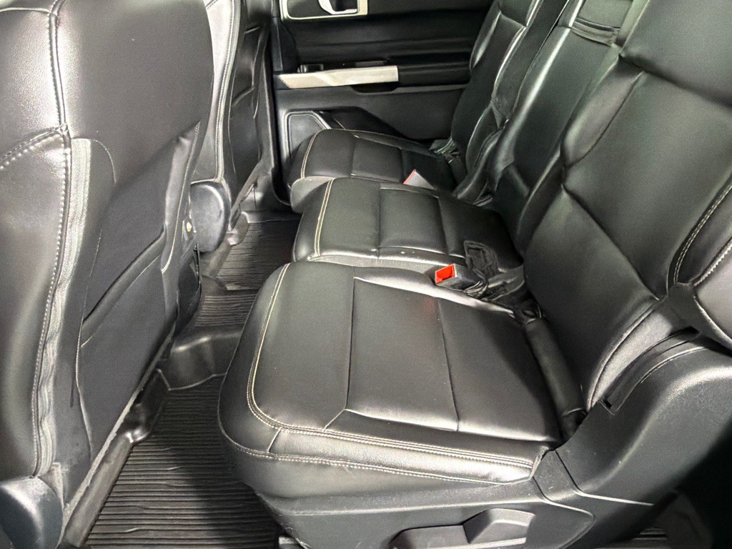 2023 Ford Explorer Image 15