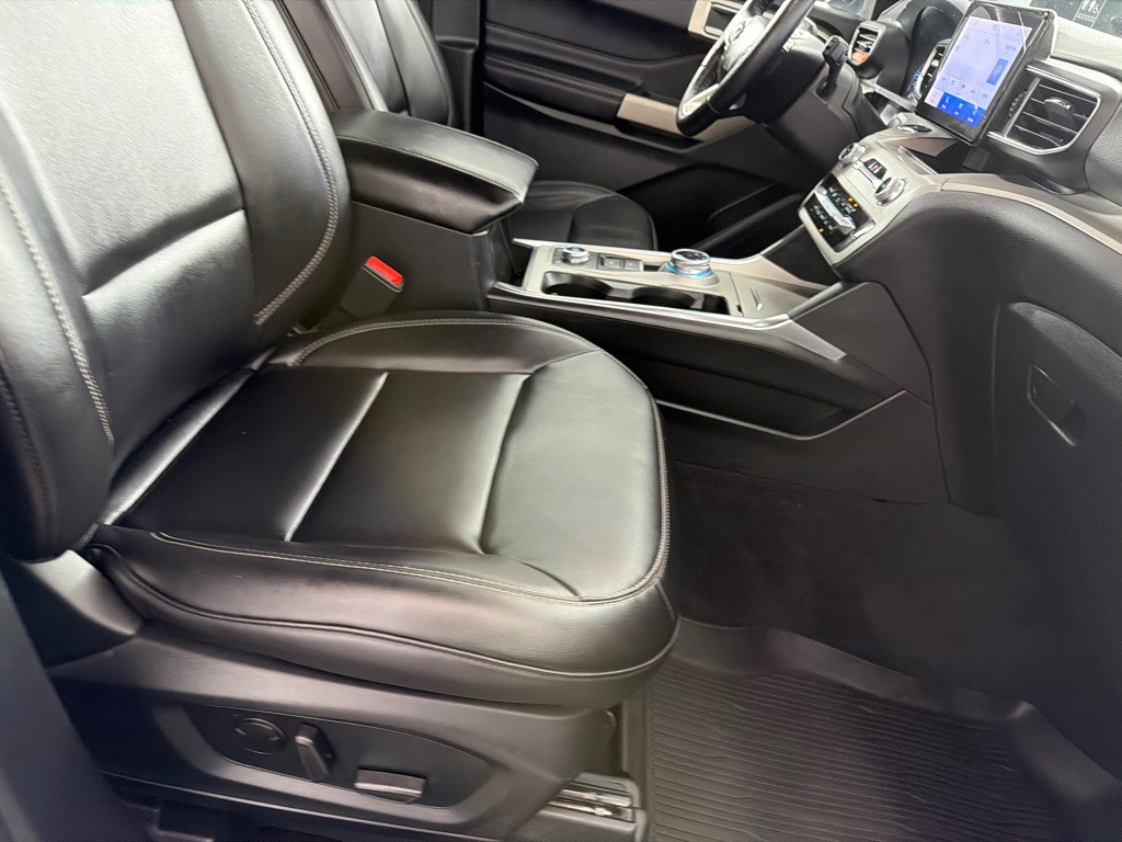 2023 Ford Explorer Image 21
