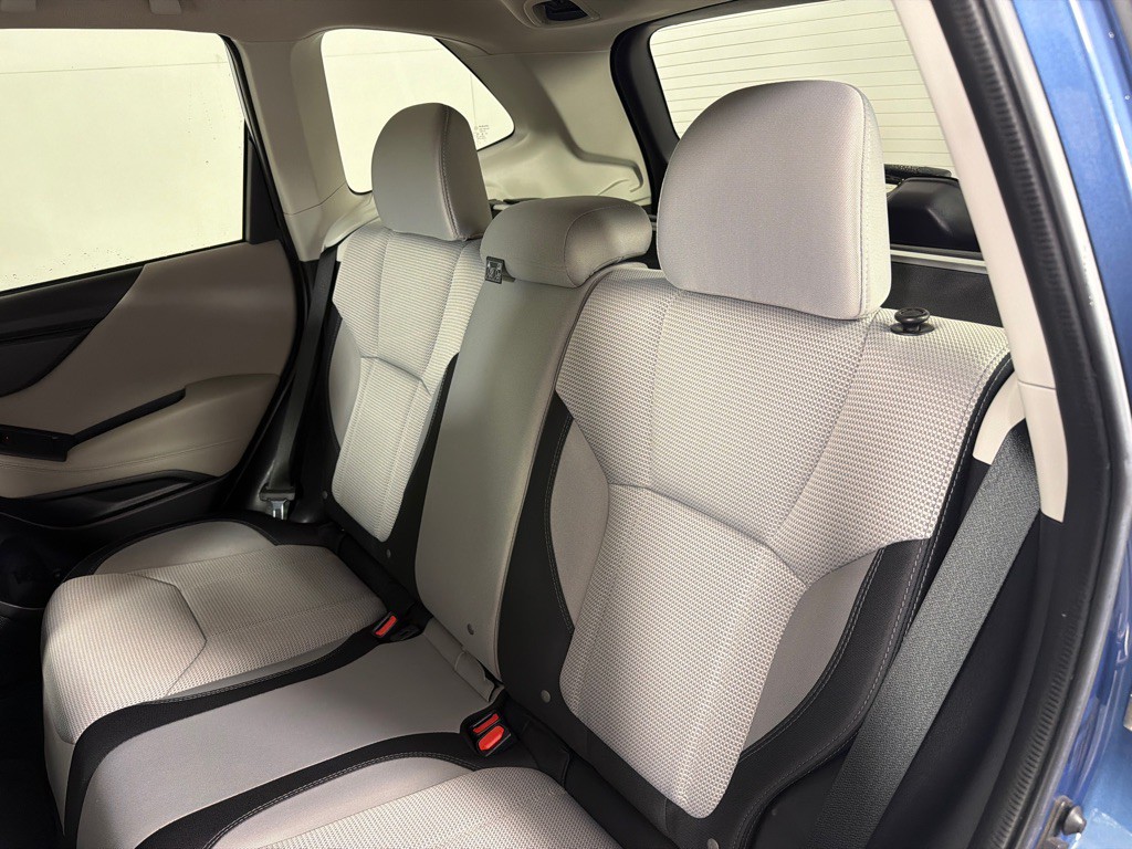 2019 Subaru Forester Image 19