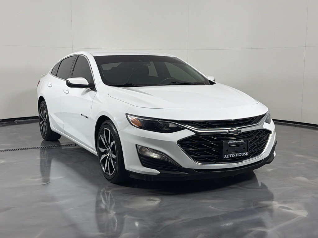 2023 Chevrolet Malibu Image 3