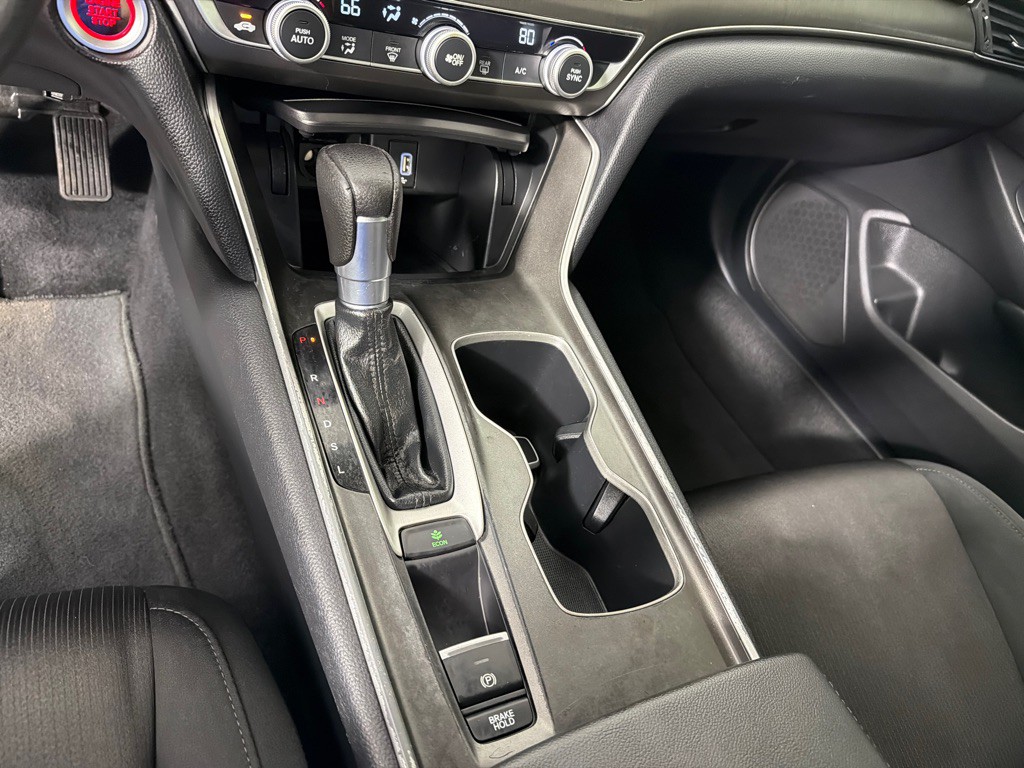 2020 Honda Accord Image 13