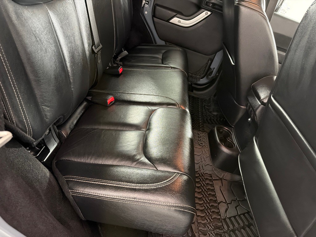 2015 Jeep Wrangler Unlimited Image 18