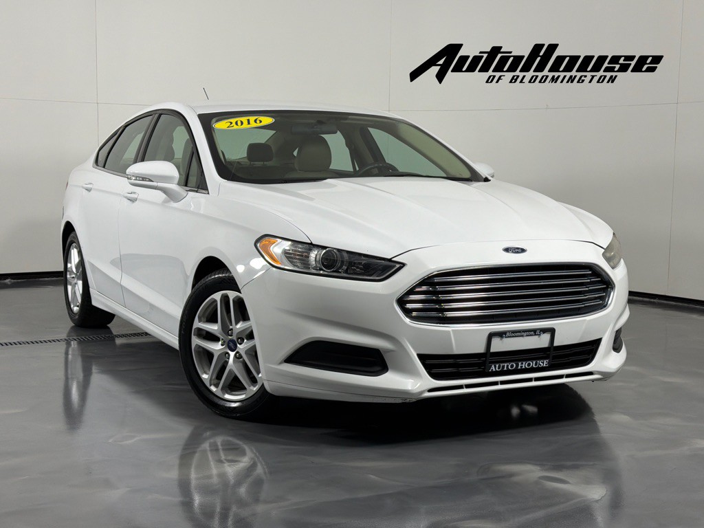 2016 Ford Fusion Image 1