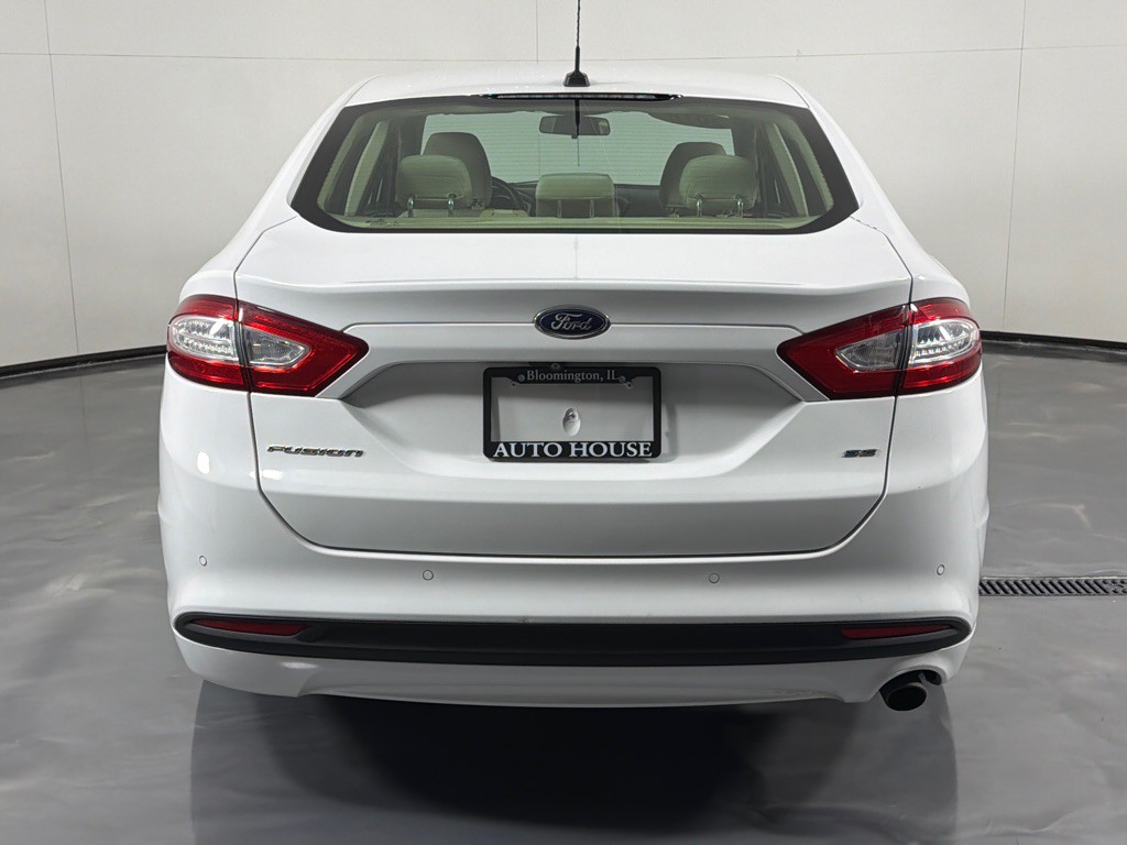 2016 Ford Fusion Image 5