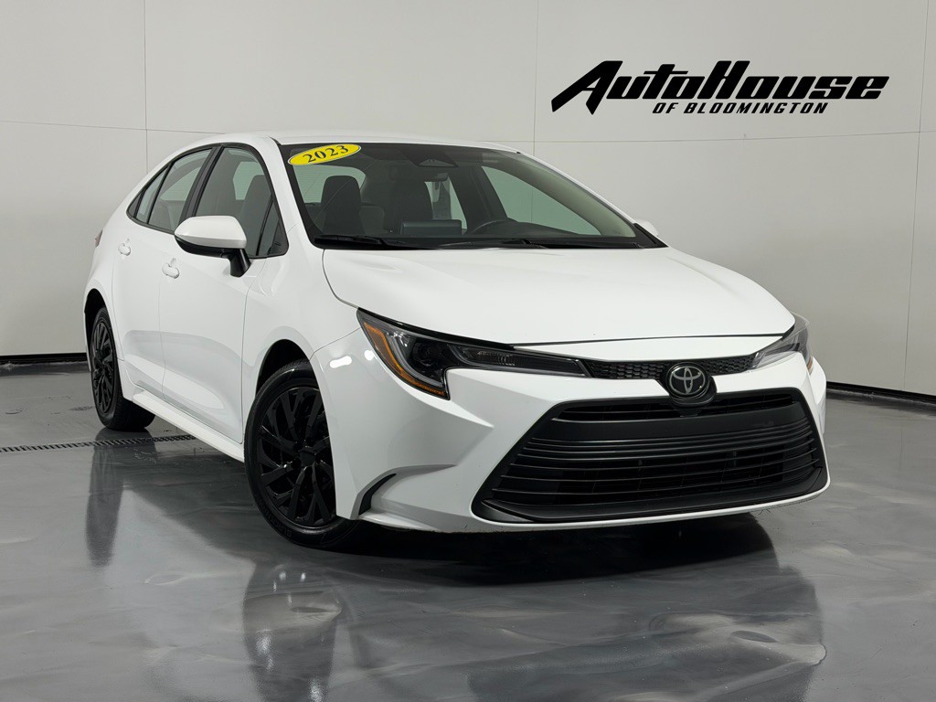 2023 Toyota Corolla Image 1