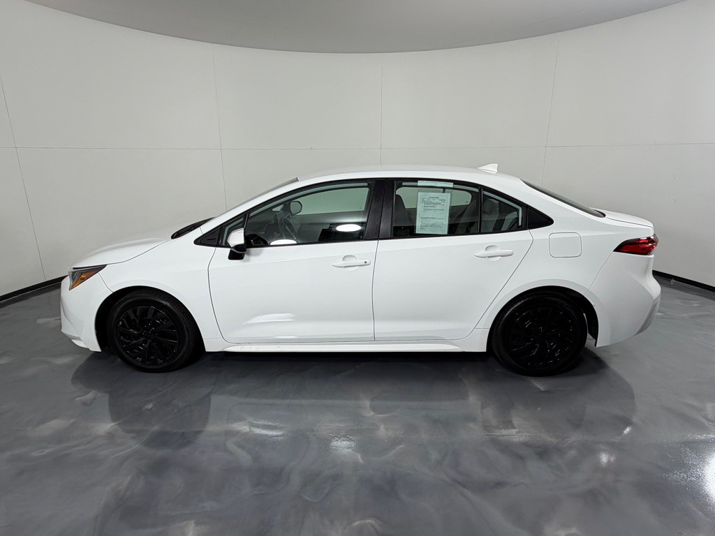 2023 Toyota Corolla Image 8
