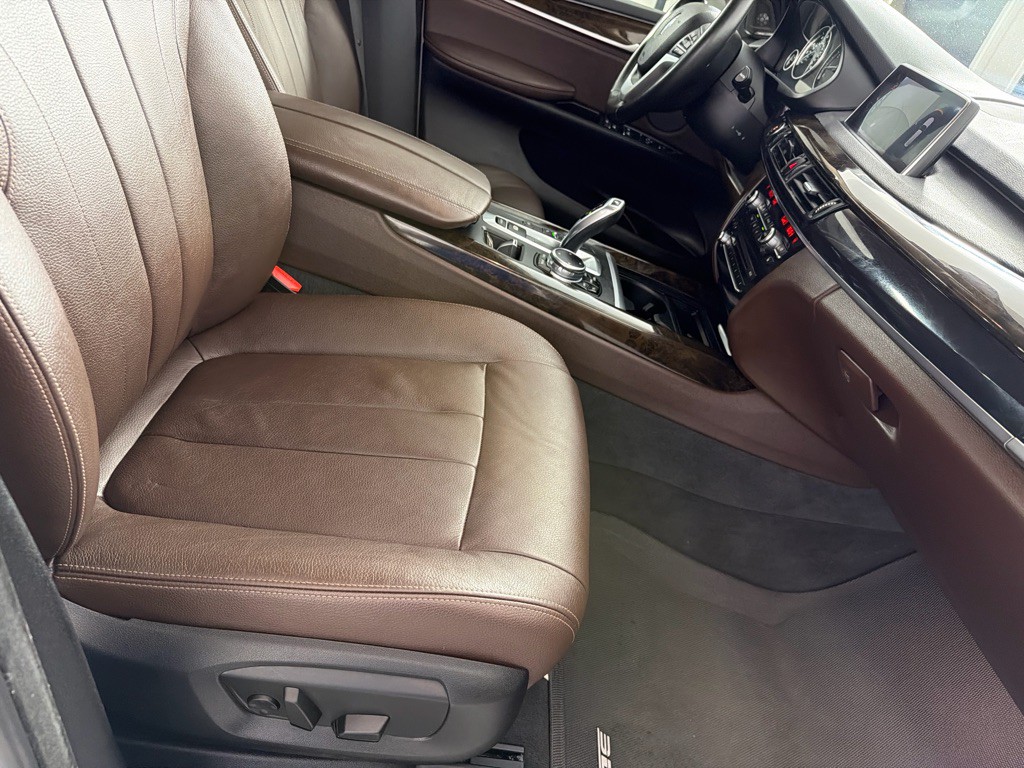 2016 BMW X5 Image 20