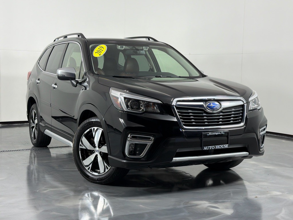 2019 Subaru Forester Image 2