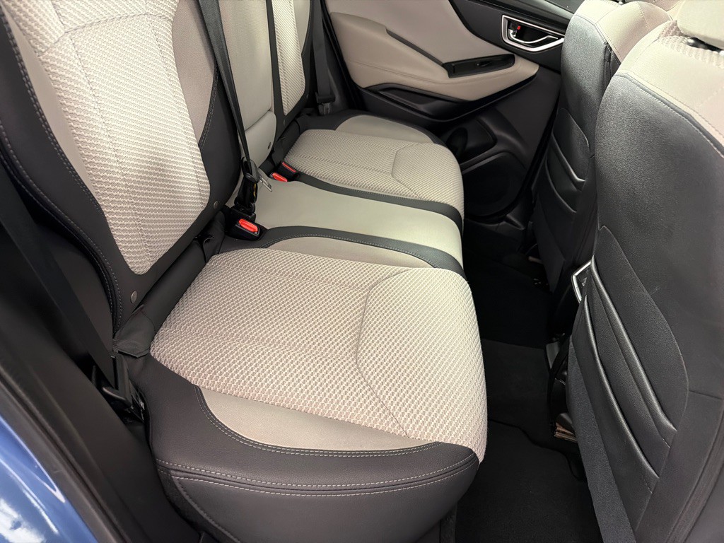 2021 Subaru Forester Image 21