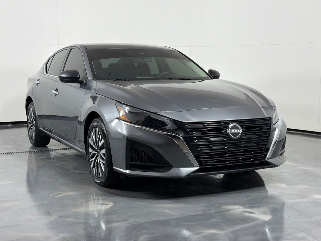 2024 Nissan Altima Image 3