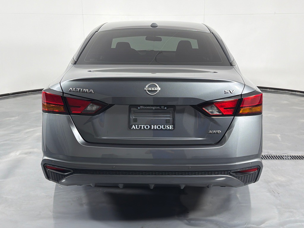 2024 Nissan Altima Image 6