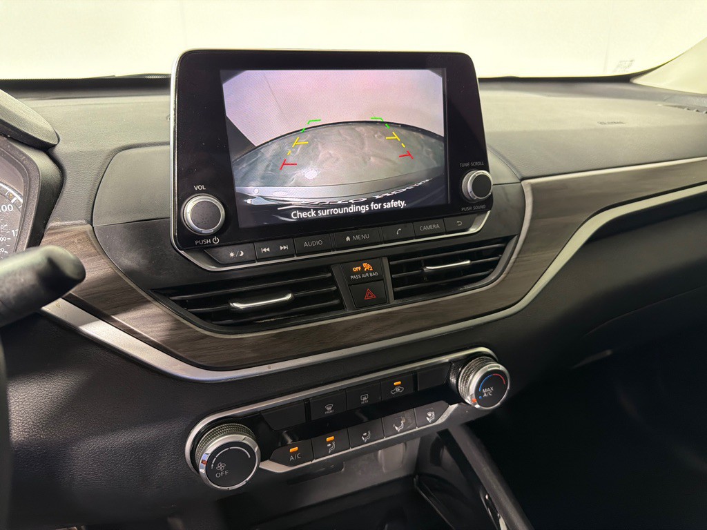 2024 Nissan Altima Image 13