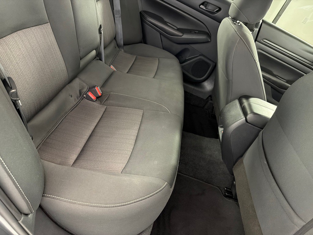 2024 Nissan Altima Image 17
