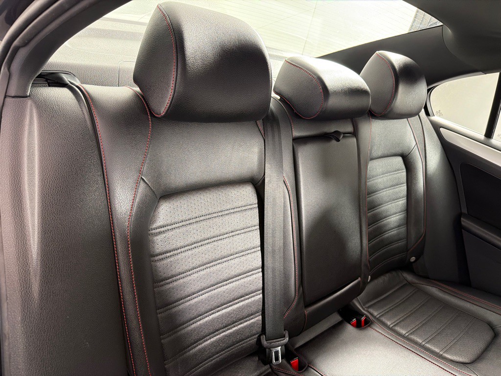 2013 Volkswagen Jetta Image 20