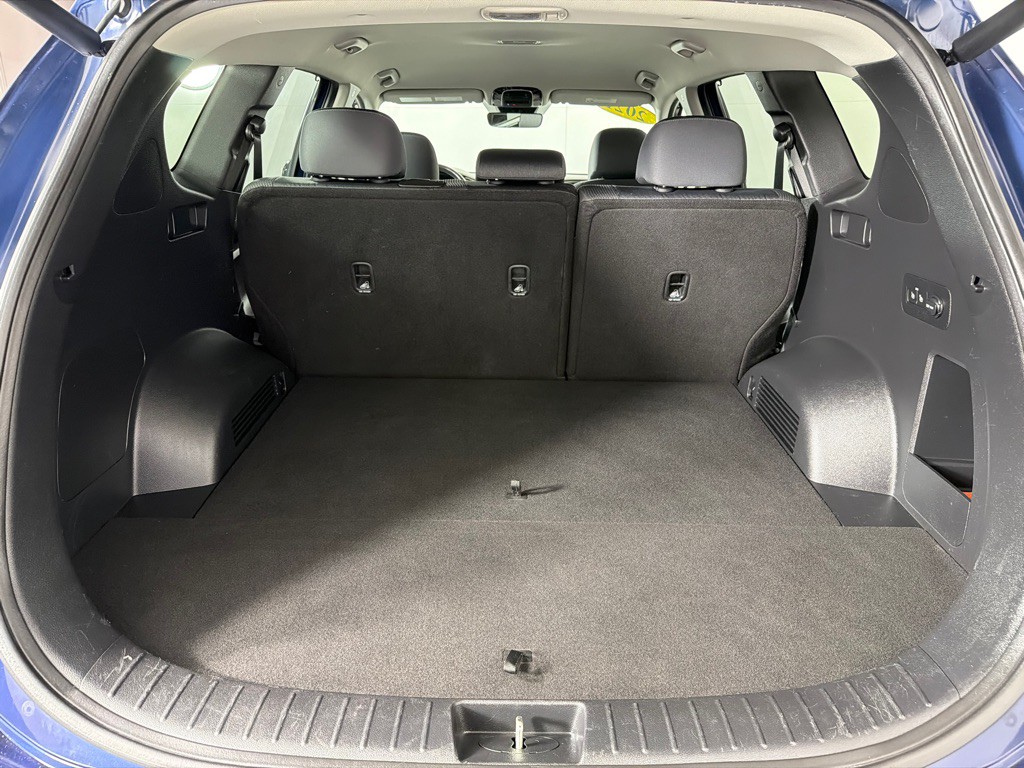 2021 Hyundai Santa Fe Image 17