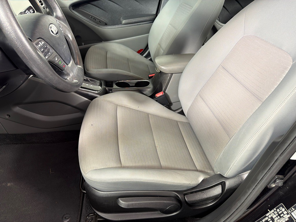 2018 Kia Forte Image 8