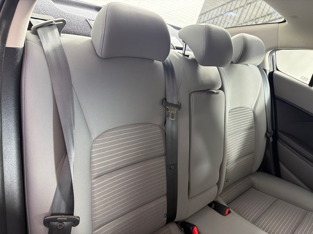 2018 Kia Forte Image 16