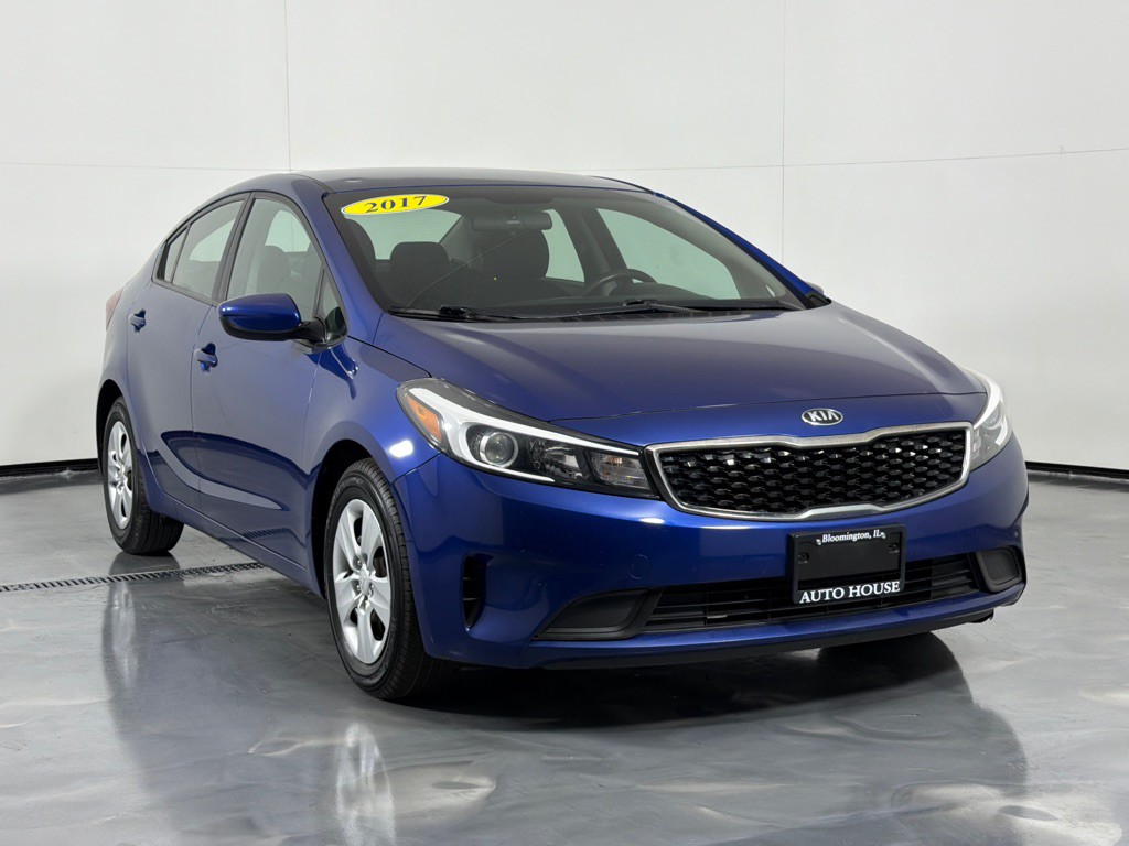 2017 Kia Forte Image 3