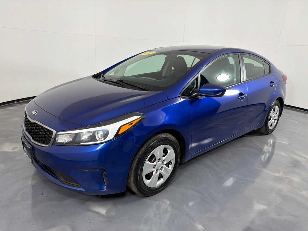 2017 Kia Forte Image 9
