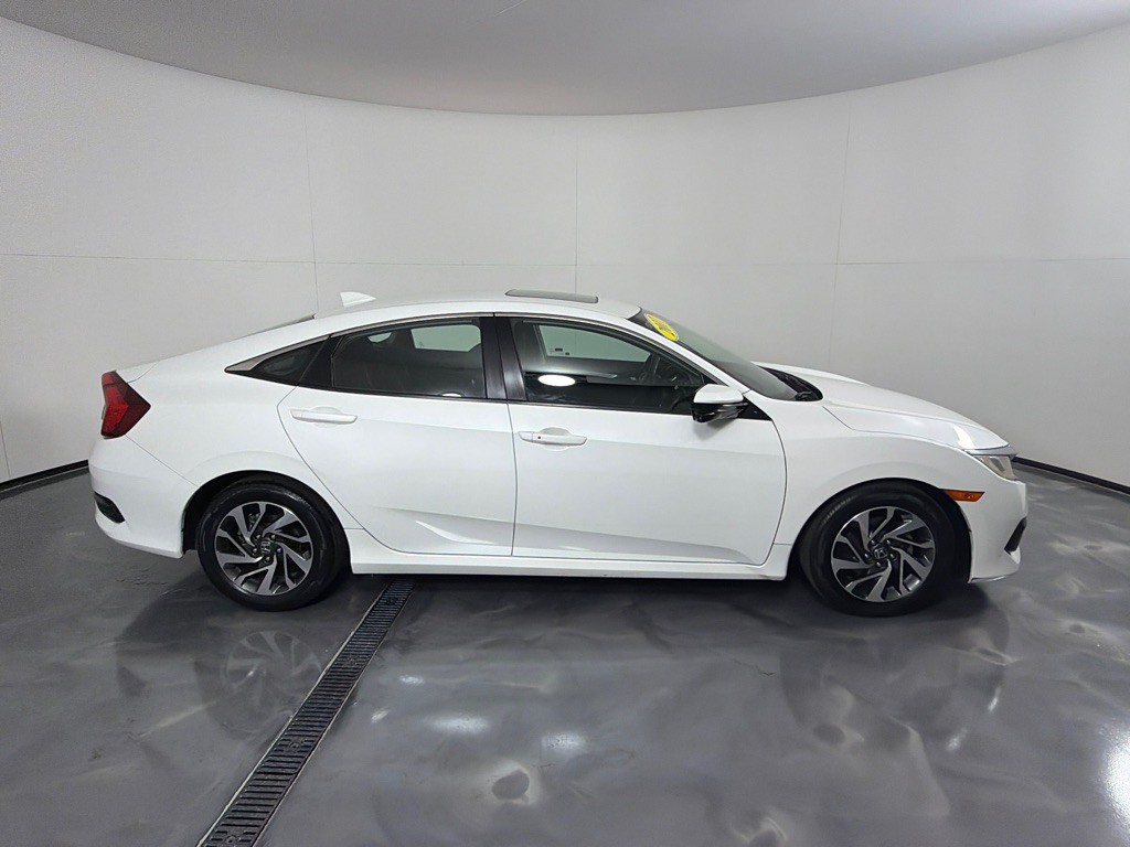 2017 Honda Civic Image 4