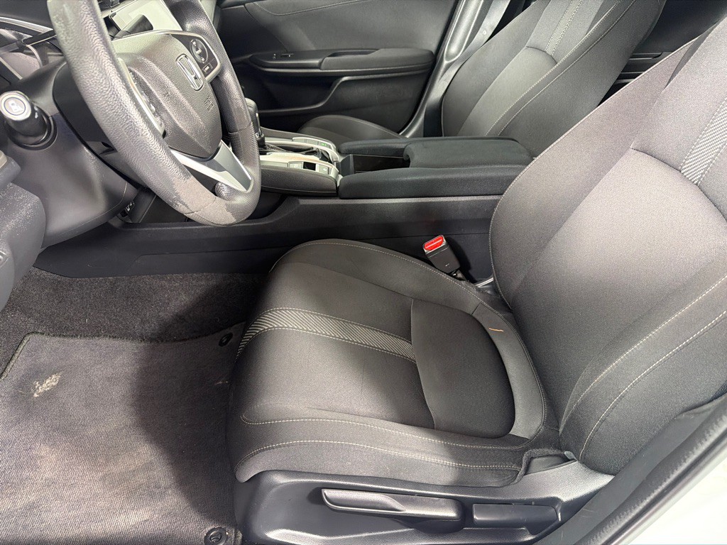 2017 Honda Civic Image 9