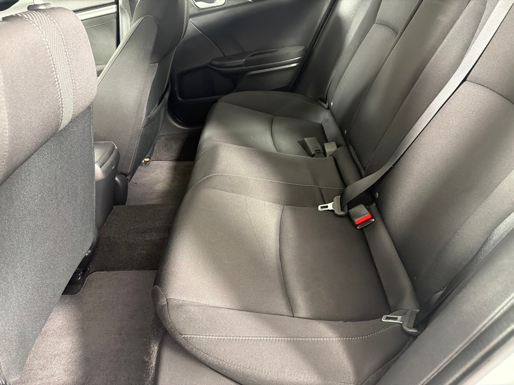 2017 Honda Civic Image 15